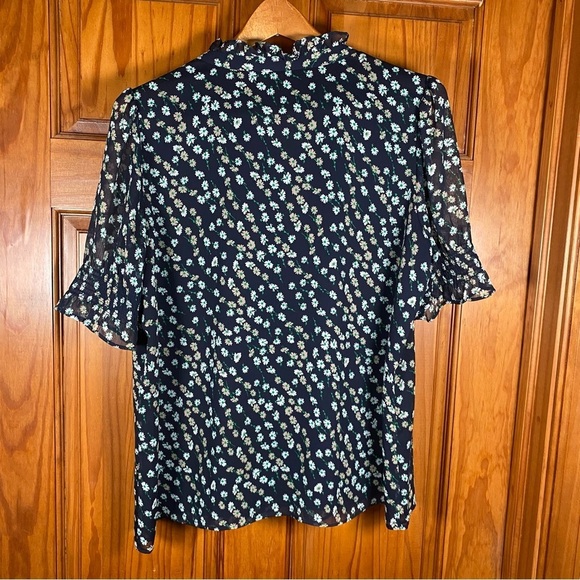 Tommy Hilfiger Navy Floral Lightweight Blouse with Ruffled Neckline and Buttons - Picture 8 of 10